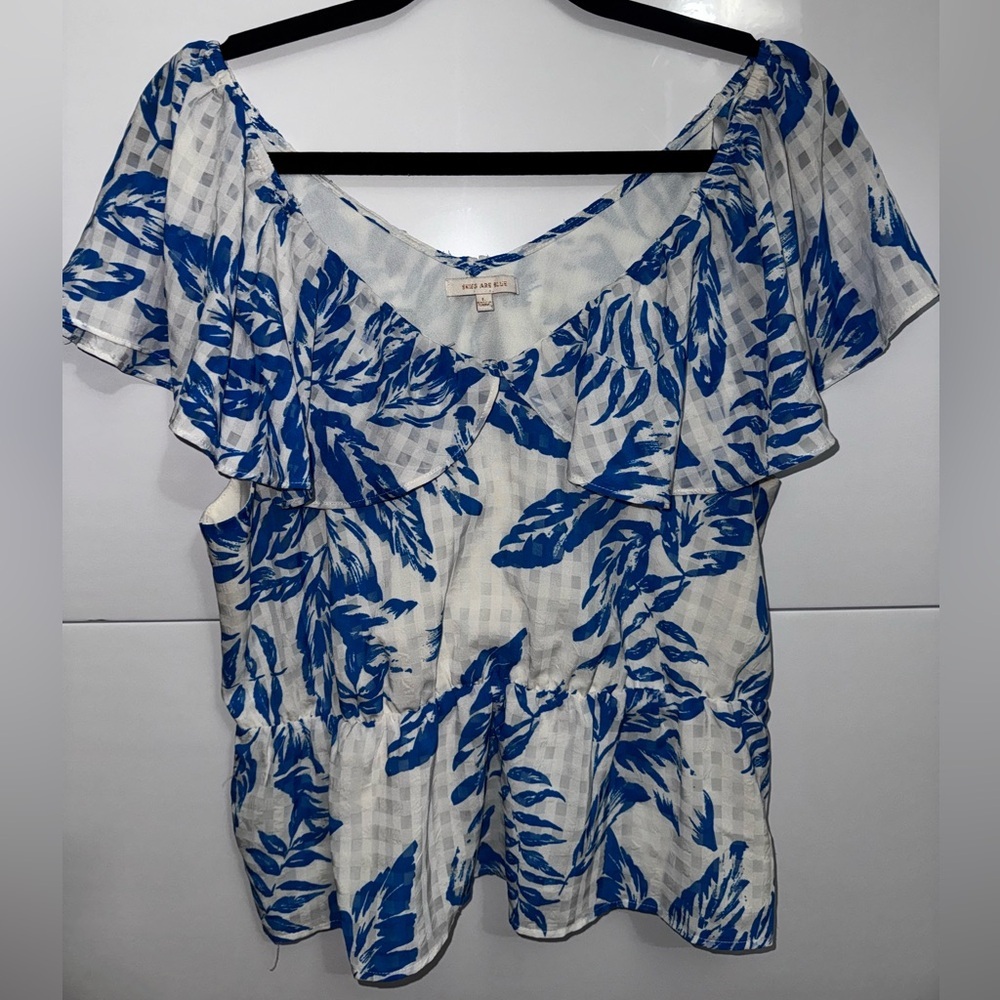 Skies Are Blue White and Blue Leaf Print Blouse